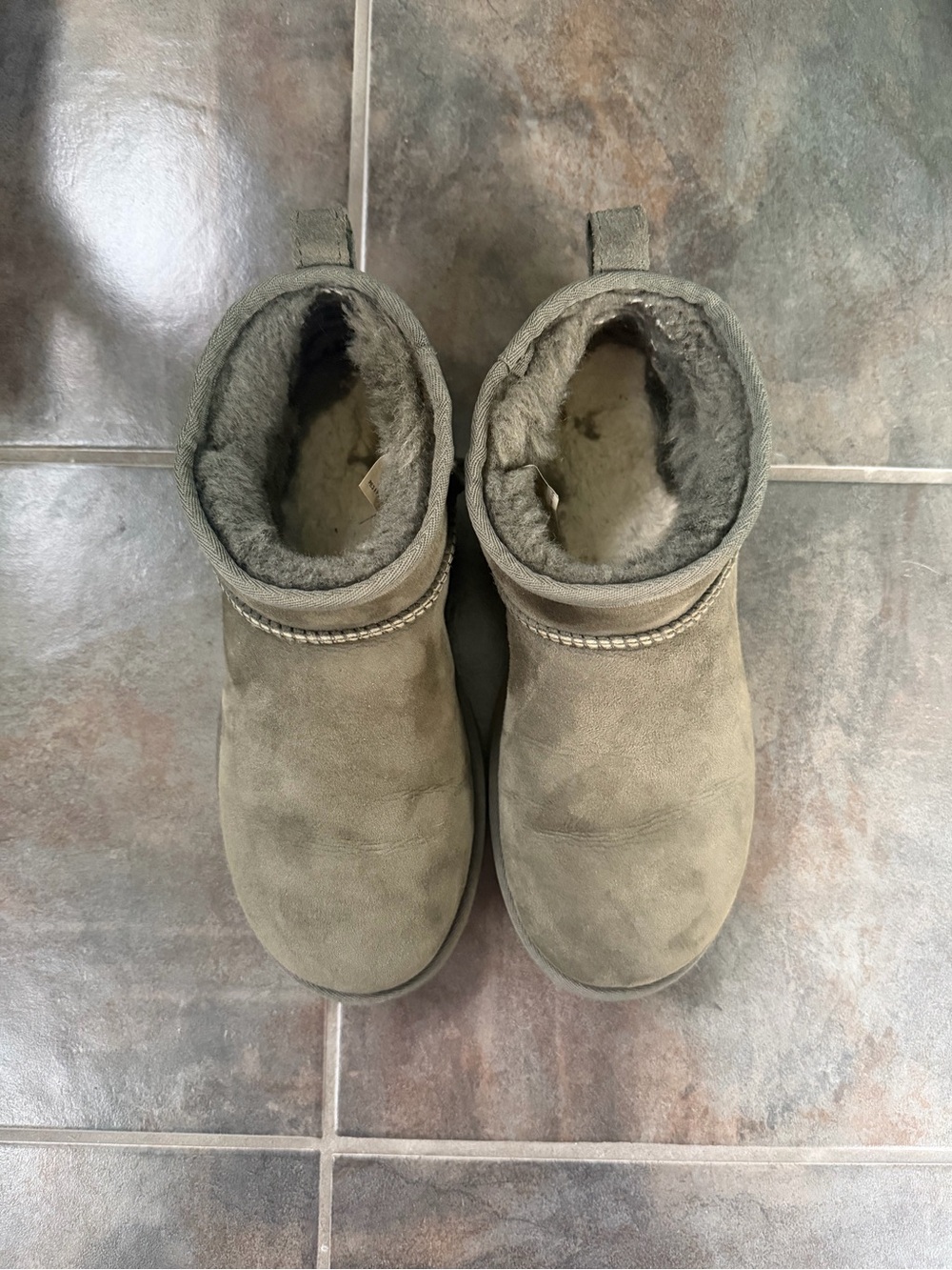 UGG Classic Ultra Mini